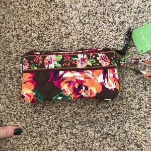 Vera Bradley Wristlet new with tags